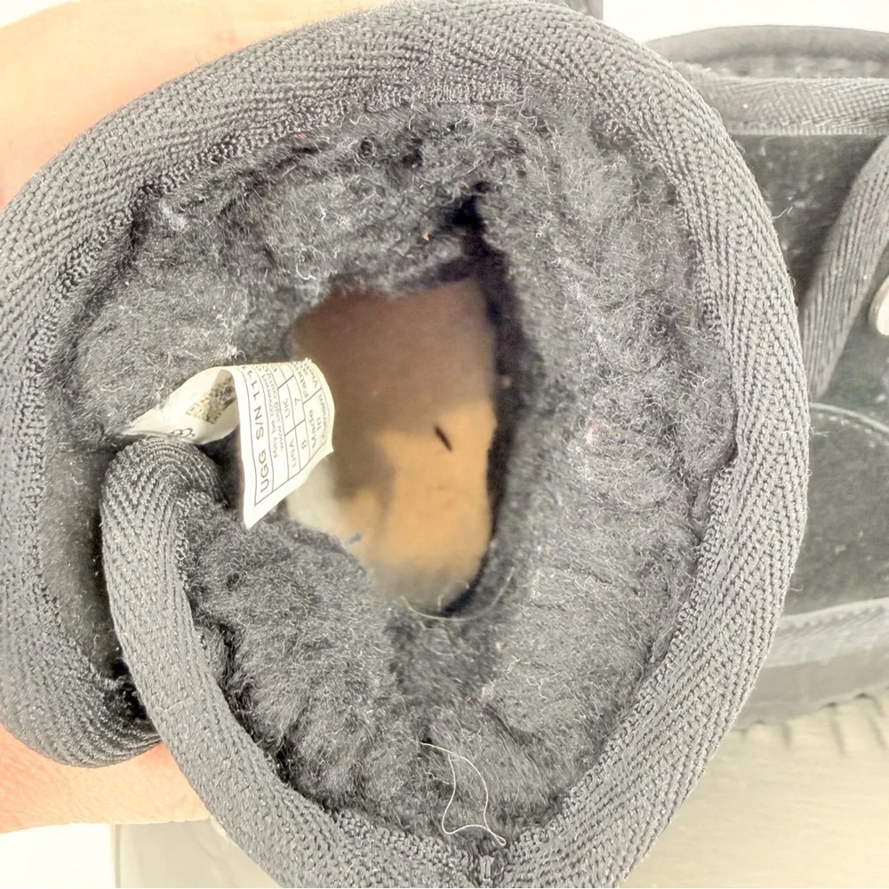 UGG Jona Kids Black Boots